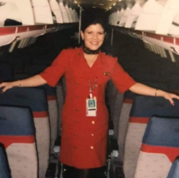 Meet your Posher, Joy - Picture 5 of 6